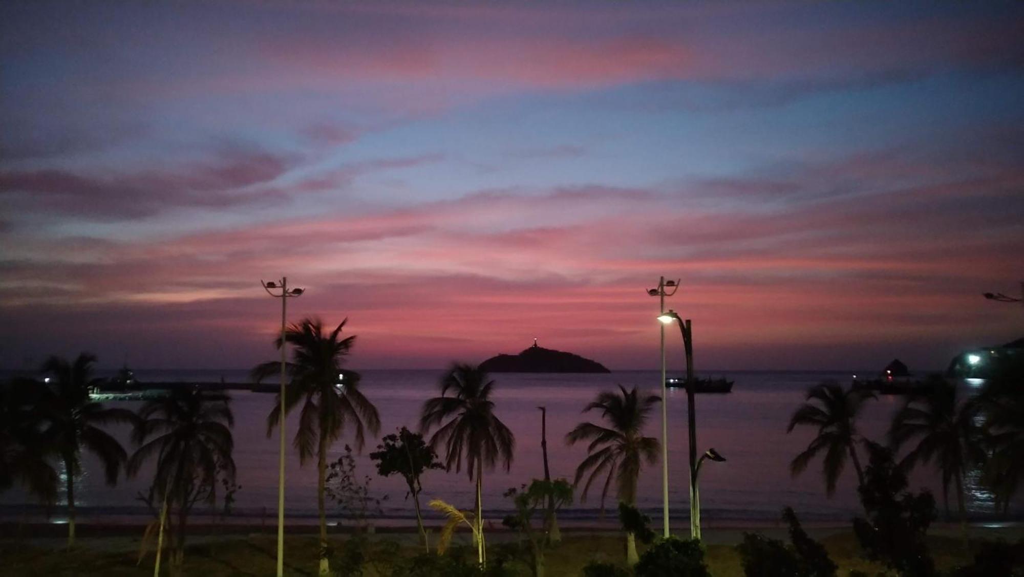 Panamerican Hostel Santa Marta  Exterior photo